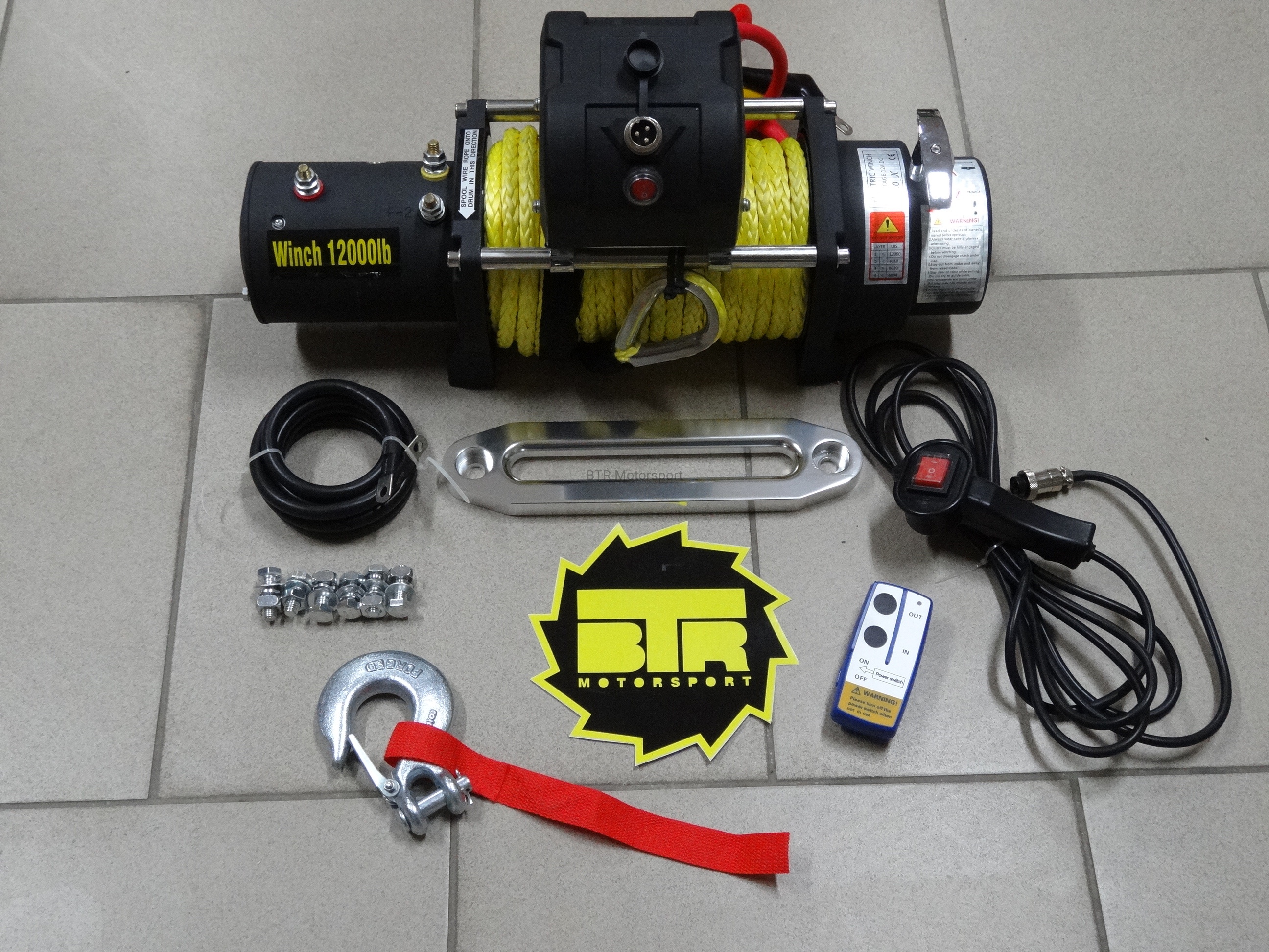 Лебедка  Electric Winch 12000lbs/5443 кг 12V (моносоленоид) с синт. тросом 10mm SNC120WX(BL)