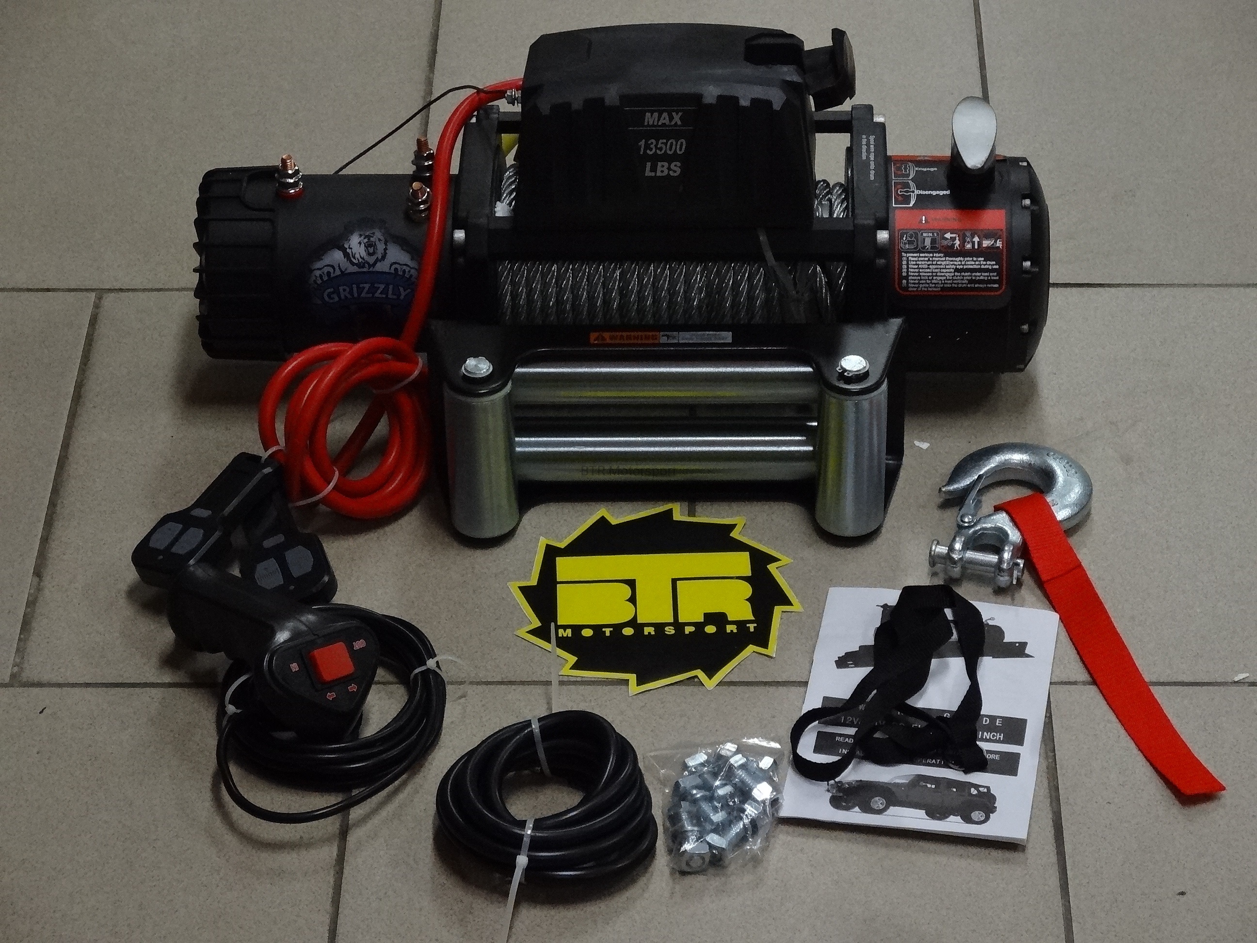 Лебедка электрическая 12V Electric Winch GRIZZLY 13500lbs / 6136кг стальной трос